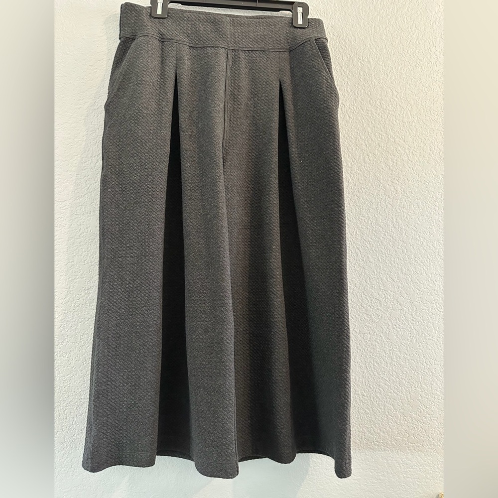 Lululemon Athletica Charcoal Maxi Skirt Culottes/Split Skirt size 10
